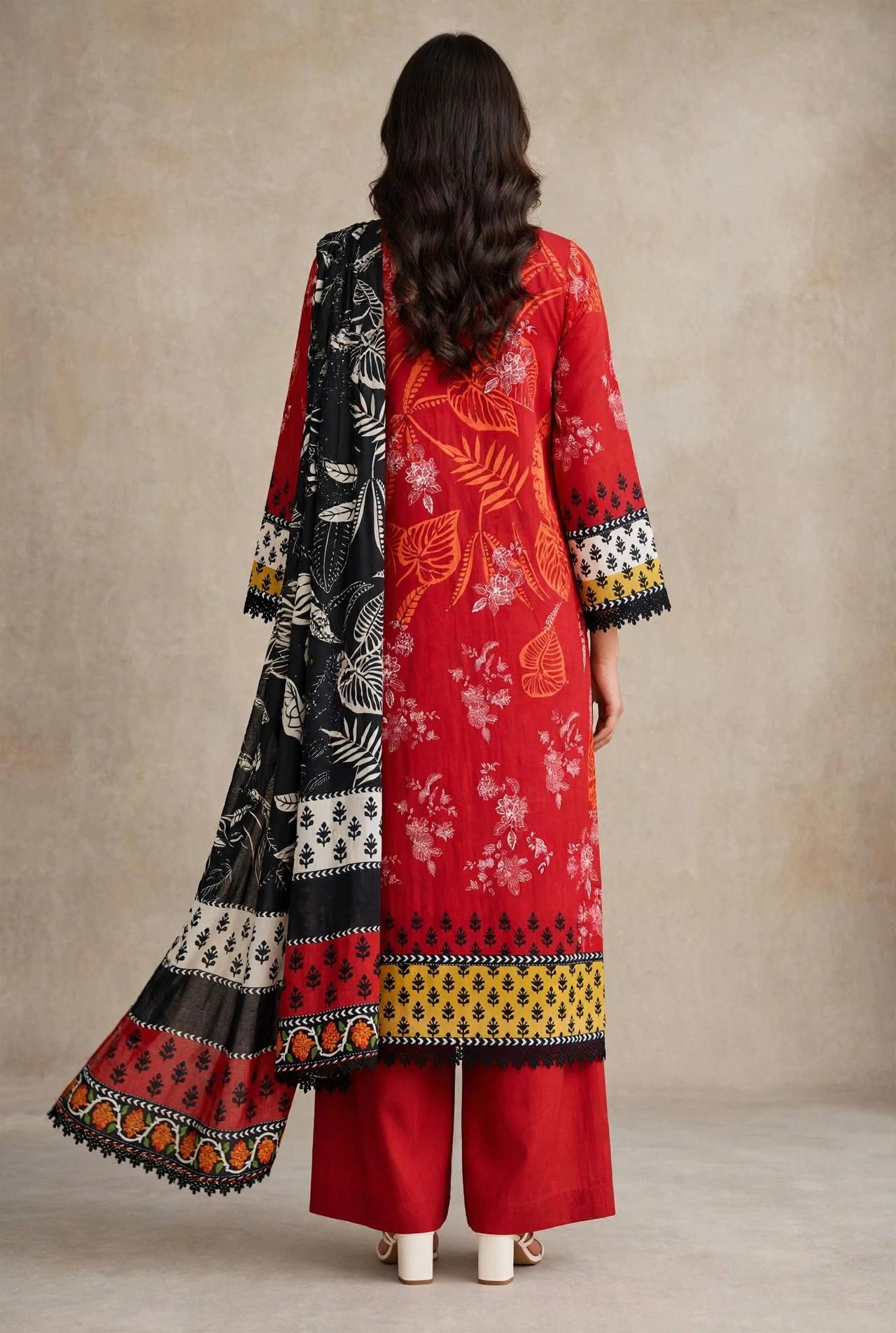 Gul Ahmed 3pc ready to wear lawn suit
